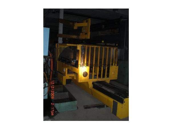 MODEL 30TSP, 3000 LB CROWN FORK LIFT TRUCK