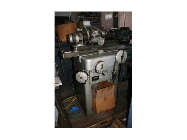 No. BA960, K O LEE, B6043E workhead, B955 univ. grinding head, 1/2 HP, 1977