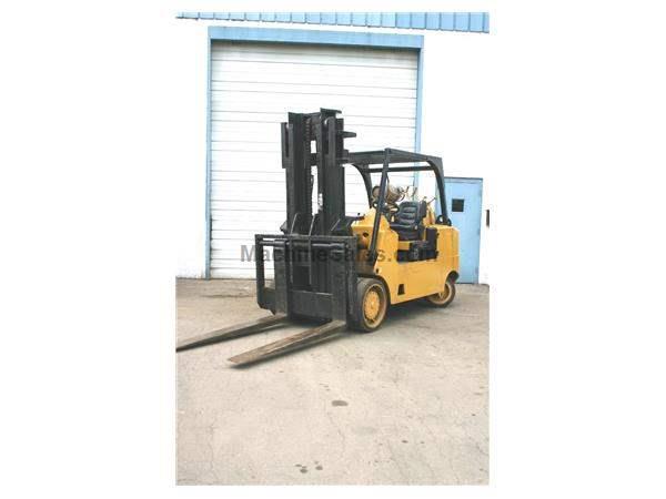 30,000 LBS CATERPILLAR/ROYAL FORKLIFT:  LOT #16827