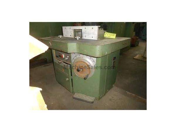WADKIN BEM WOODWORKING VERTICAL SPINDLE MOULDER/ROUTER 5HP 36"X 44" TABLE WADKIN BEM WOODWORKING VERTICAL SPINDLE MOULDER/ROUTER 5HP 36"X 44" TABLE