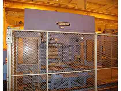 GIDDINGS & LEWIS VERTICAL MACHINING CENTER GIDDINGS & LEWIS VERTICAL MACHINING CENTER