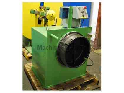 20" (508mm) MACBEE No. SWDBB-20-2 BULL BLOCK (NEEDS CAPSTAN) (11941) 20" (508mm) MACBEE No. SWDBB-20-2 BULL BLOCK (NEEDS CAPSTAN) (11941)