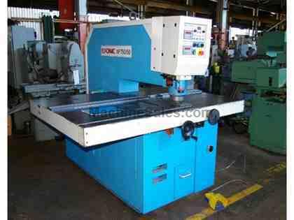 50 TON EUROMAC HYDRAULIC SINGLE END PUNCH, MODEL XP-750/50