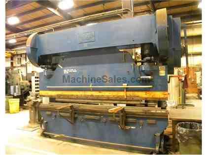 CHICAGO/ DRIES AND KRUMP PRESS BRAKE 150 TON  X 12FT OA