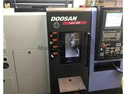 Doosan Lynx 220 CNC Lathe