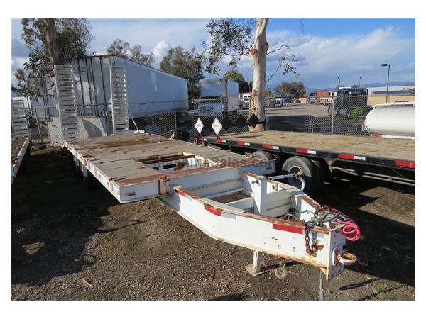 2000 Zieman 2710 Beaver Tail Equipment Trailer