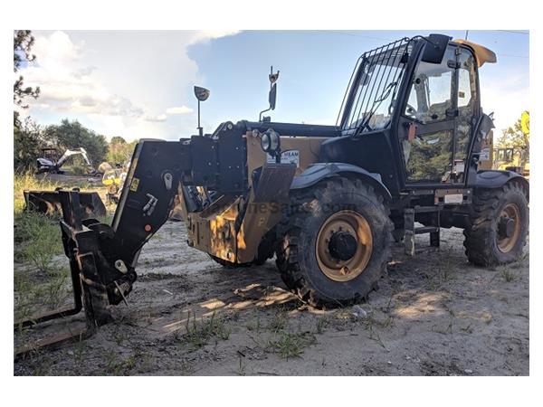 2014 Caterpillar TH417C Forklift - E6690