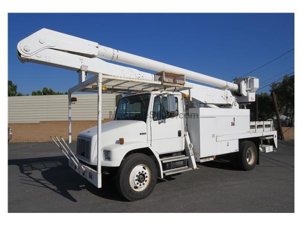 2000 Freightliner FL70 60 ft. Rear Mount Forestry Bucket / Boom Truck