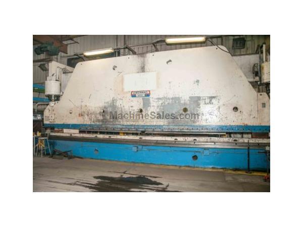 600 Ton, Cincinnati # 600HX26 , 30' OA, 26'5-3/4" BH, 14" thrt., Hurco Autobend 600 Ton, Cincinnati # 600HX26 , 30' OA, 26'5-3/4" BH, 14" thrt., Hurco Autobend