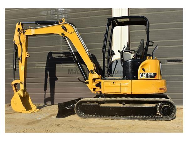 2016 CATERPILLAR 305E2CR MINI EXCAVATOR - W7027