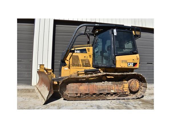 2012 Caterpillar D4K2 LGP w/ Sweeps & Cab w/ A/C & Heat - E7035