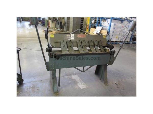 14 ga. x 4' Roper Whitney # J414 , hand box & pan brake, #8479P 14 ga. x 4' Roper Whitney # J414 , hand box & pan brake, #8479P