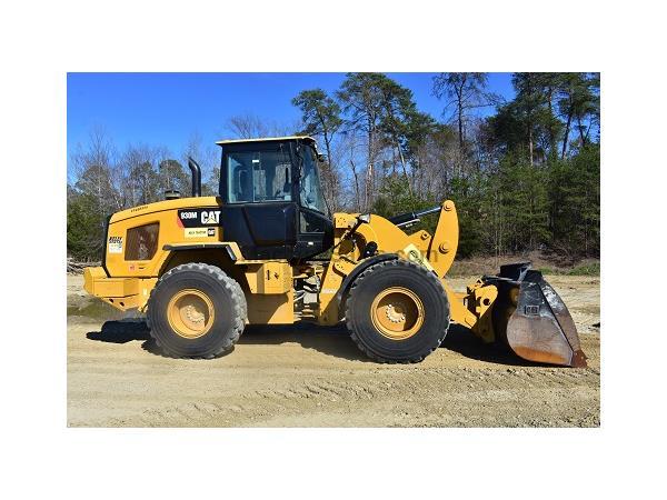 2015 CATERPILLAR 930M W/ QUICK CONNECT &amp; CAB W/ A/C &amp; HEAT - E7085