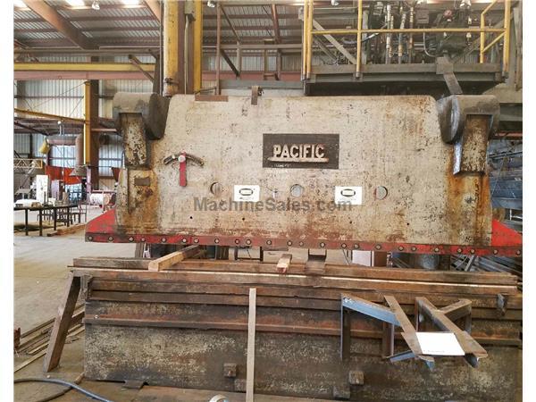 PACIFIC 300 TON HYDRAULIC PRESS BRAKE PACIFIC 300 TON HYDRAULIC PRESS BRAKE