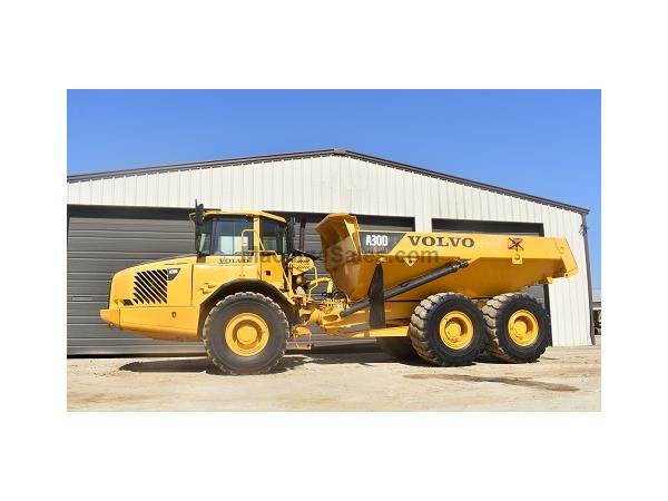 2003 VOLVO A30D ENCLOSED CAB W/ A/C & HEAT - E7125