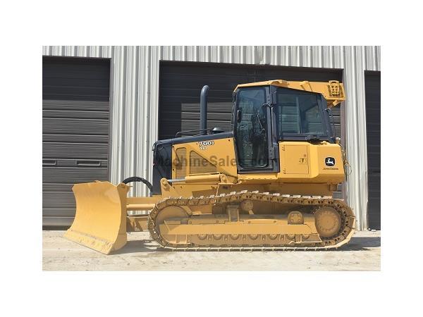 2006 JOHN DEERE 700J XLT DOZER