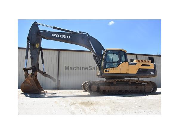 2012 VOLVO EC300 DL W/ HYDRAULIC THUMB &amp; CAB W/ A/C &amp; HEAT - E7140