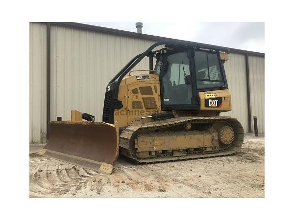 2017 CATERPILLAR D3K2 LGP W/ WARRANTY & CAB W/ A/C & HEAT - E7145