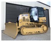 2014 CATERPILLAR D4K2 XL ENCLOSED CAB W/ A/C & HEAT  - E7071