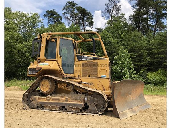 2005 Caterpillar D5N XL - Cab w/ A/C & Heat - Stock Number: E7211