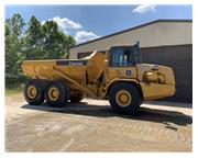 2004 DEERE 250D ENCLOSED CAB W/ A/C & HEAT