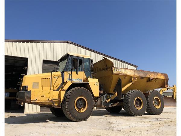 2005 Komatsu HM300 - 6X6 - 30 Ton - Cab w/ A/C & Heat - Stock Number: E 2005 Komatsu HM300 - 6X6 - 30 Ton - Cab w/ A/C & Heat - Stock Number: E
