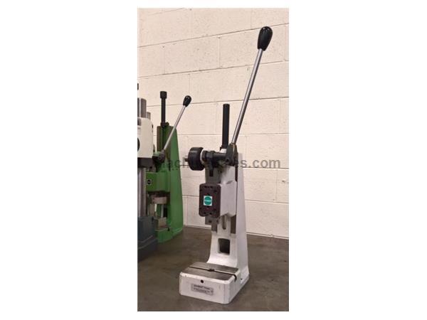 1.33 Ton, Schmidt, 1.77" Str, 3.38" Thr, 3.14" - 8.26" 1.33 Ton, Schmidt, 1.77" Str, 3.38" Thr, 3.14" - 8.26"