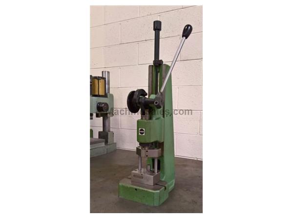 1.33 Ton,Schmidt, 1.77" Str, 3.38" Thr, 4.33" - 13.77" 1.33 Ton,Schmidt, 1.77" Str, 3.38" Thr, 4.33" - 13.77"