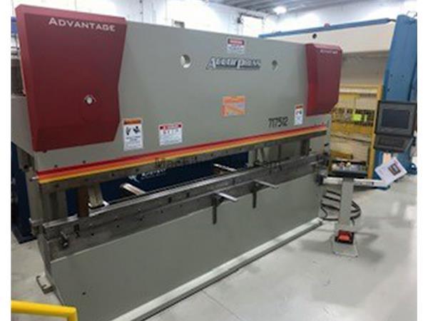 175 Ton x 144" ACCURPRESS 717512 Advantage Hydraulic Brake Press 175 Ton x 144" ACCURPRESS 717512 Advantage Hydraulic Brake Press