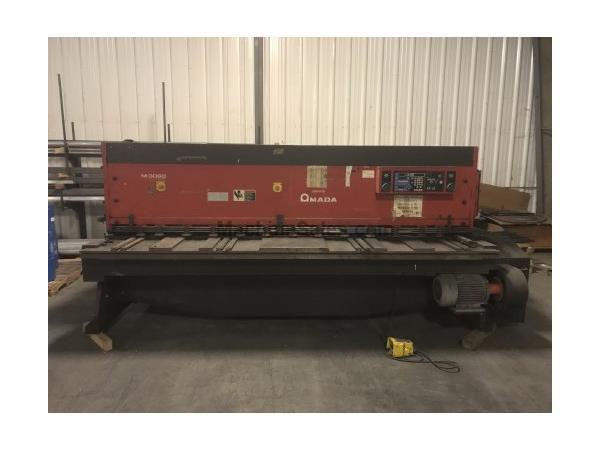 1/4" X 10' AMADA M3060 POWER SQUARING SHEAR W/ PROGRAMMABLE BACK G