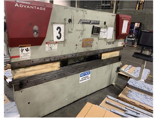 2005 Accurpress 710010, 10' x 100 Ton, Hydraulic 2005 Accurpress 710010, 10' x 100 Ton, Hydraulic