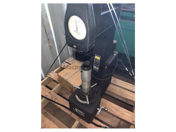 Wilson 4JR Hardness Tester Wilson 4JR Hardness Tester