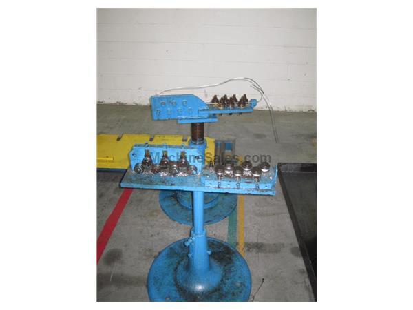 2 Plane 14 Roll Wire Straightener on Pedestal 2 Plane 14 Roll Wire Straightener on Pedestal
