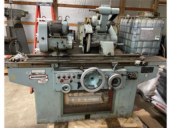 Ribon Cylindrical Grinding Machine Universal RUR 800 Ribon Cylindrical Grinding Machine Universal RUR 800