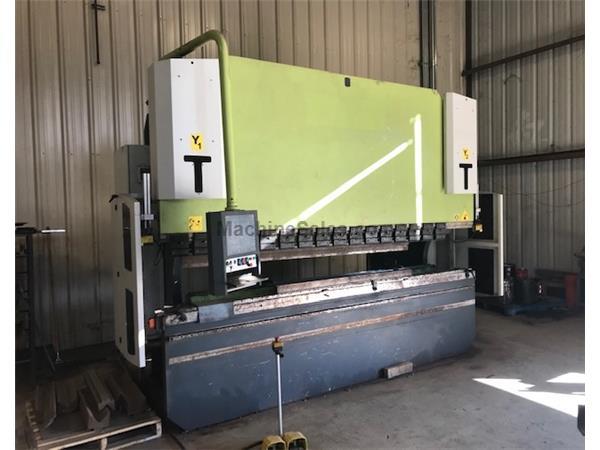 Toskar 220 Ton X 12' CNC Hydraulic Press Brake, Model 3700-200 Toskar 220 Ton X 12' CNC Hydraulic Press Brake, Model 3700-200