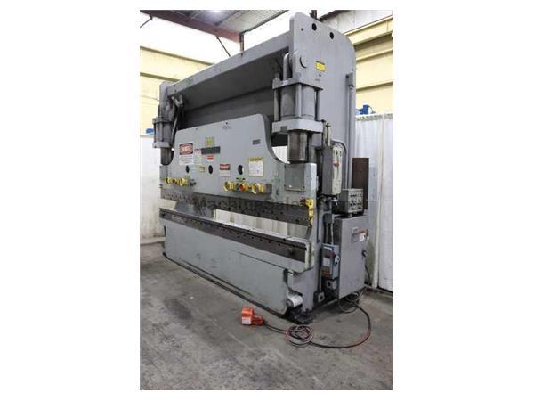 230 TON x 12' CINCINNATI HYDRAULIC PRESS BRAKE