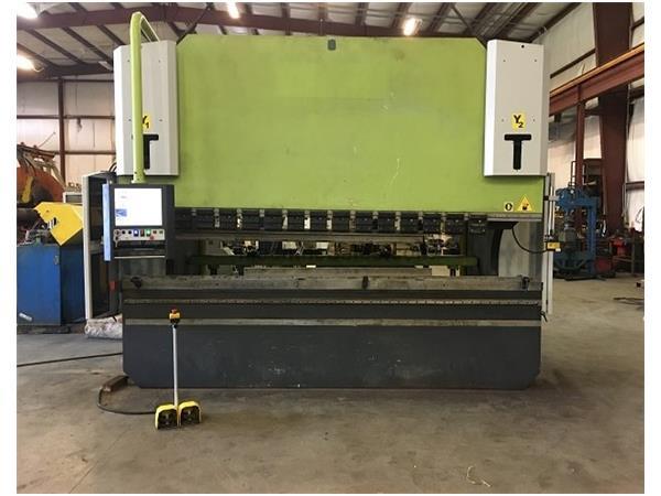 220 Ton Toskar CNC Hydraulic Press Brake 220 Ton Toskar CNC Hydraulic Press Brake
