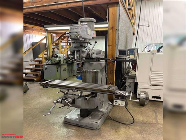 42" Table 2HP Spindle Bridgeport Series I VERTICAL MILL, Vari-Speed, B'port Pwr Fd, C 42" Table 2HP Spindle Bridgeport Series I VERTICAL MILL, Vari-Speed, B'port Pwr Fd, C