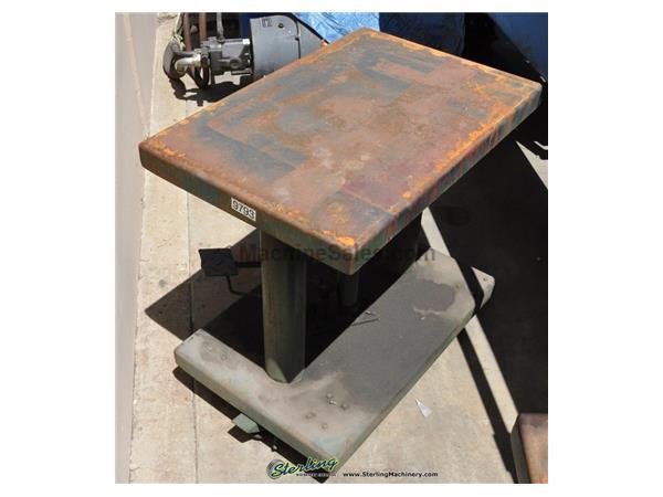 500 lb. Lexco #HT-500-FR, hydraulic lift table, 18&quot; lift height, 30&quot; x 20&quot; table, casters, #9793