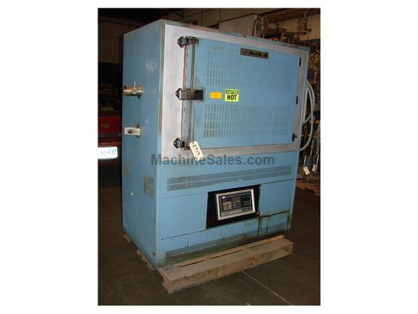 Blue M 38"W x 25"H x 20" 1300F Cabinet Oven Blue M 38"W x 25"H x 20" 1300F Cabinet Oven