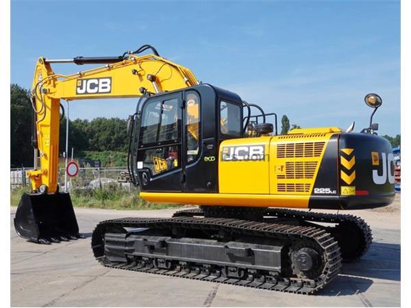 2021 Jcb 225LC