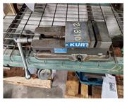 KURT 6" ANGLE LOCK VISE