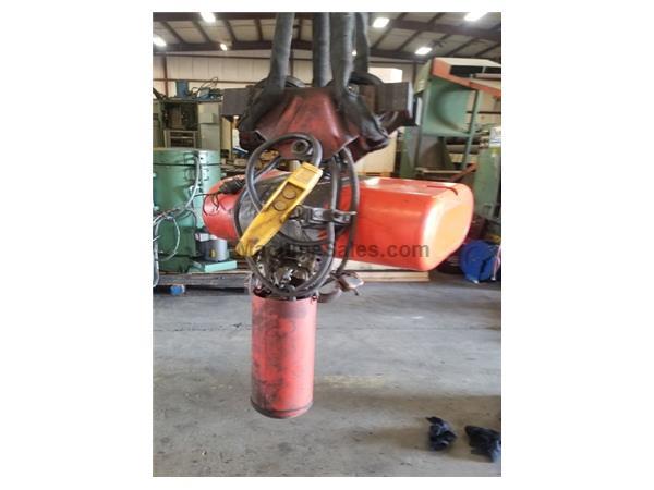 CM Lodestar 1/2 Ton Electric Chain Hoist CM Lodestar 1/2 Ton Electric Chain Hoist