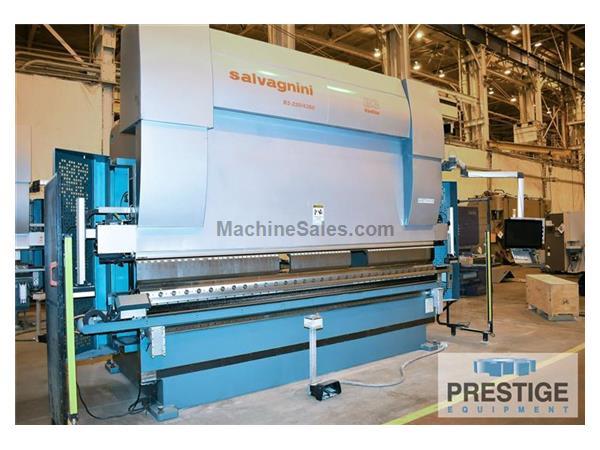 Salvagnini 242 Ton x 13&#39; 7-Axis B3-220/4250 CNC Hydraulic Press Brake