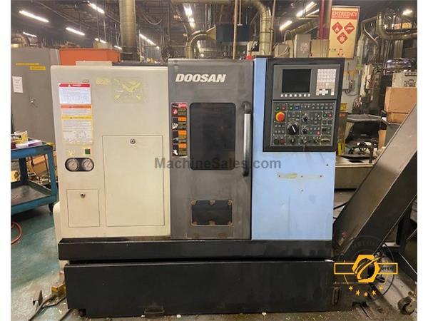 DOOSAN LYNX 220A CNC LATHE NEW: 2009