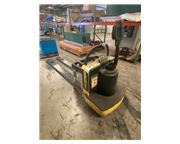 Hyster B60ZHD 6000lb Low Lift Pallet Truck RTR#2074650-01