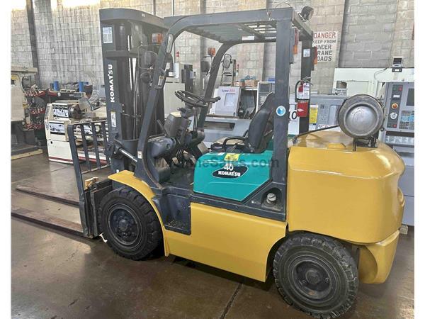 8000 LB Komatsu FG40ZT-8 Reconditioned Forklift, 96" Forks, 185"