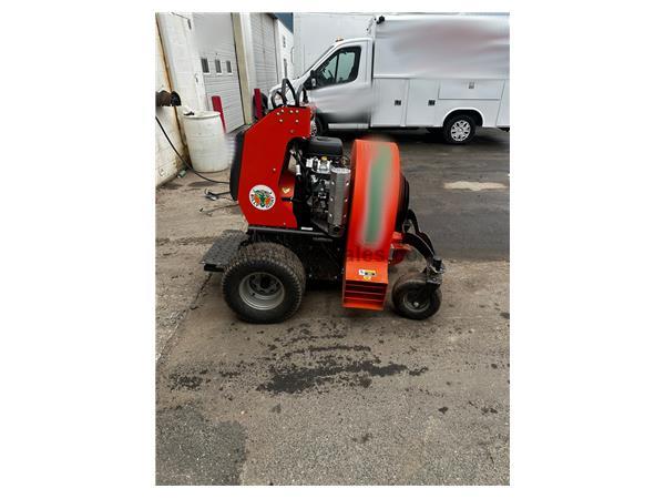 2023 Billy Goat Z3000 Stand-On Leaf Blower RTR# 4033082-01