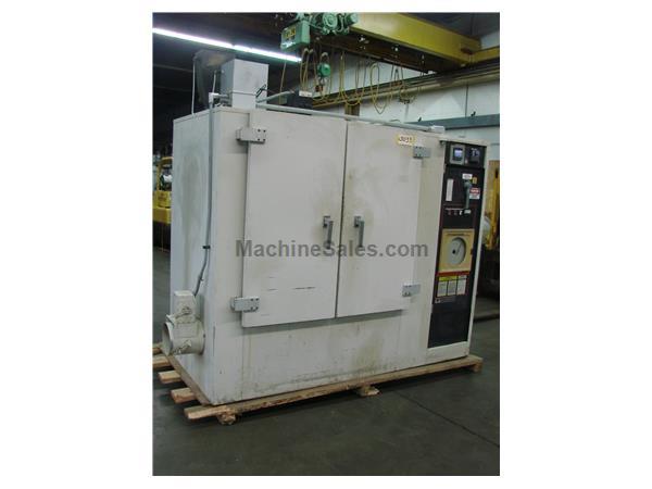 Despatch 48&quot;W x 42&quot;H x 30&quot;L, 850F Class A Solvents
