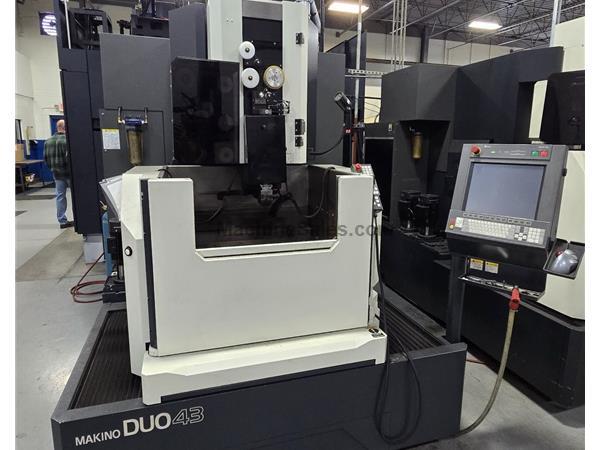 Makino DUO 43 Electrical Discharge Machine